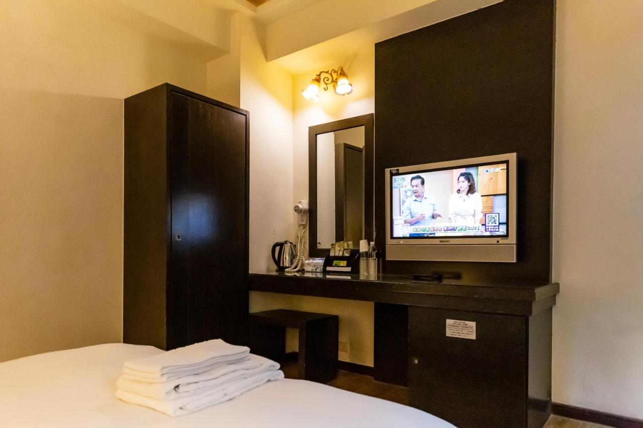 I Hi Sanduo Travel Hotel Каосюн Екстериор снимка