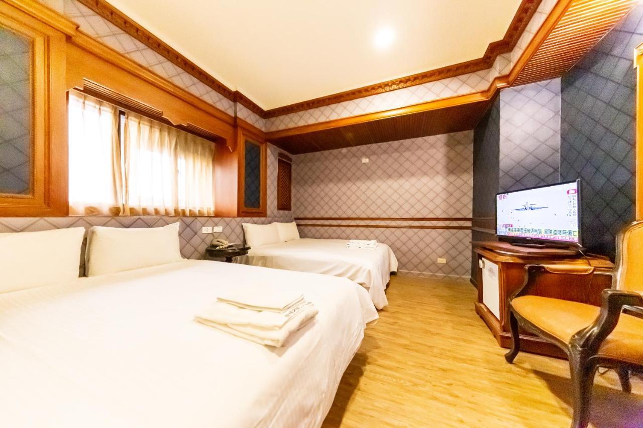 I Hi Sanduo Travel Hotel Каосюн Екстериор снимка