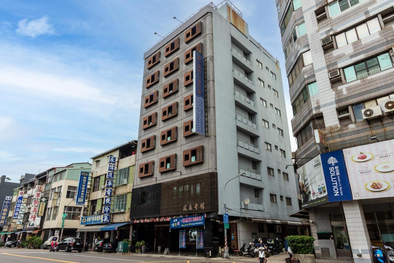 I Hi Sanduo Travel Hotel Каосюн Екстериор снимка