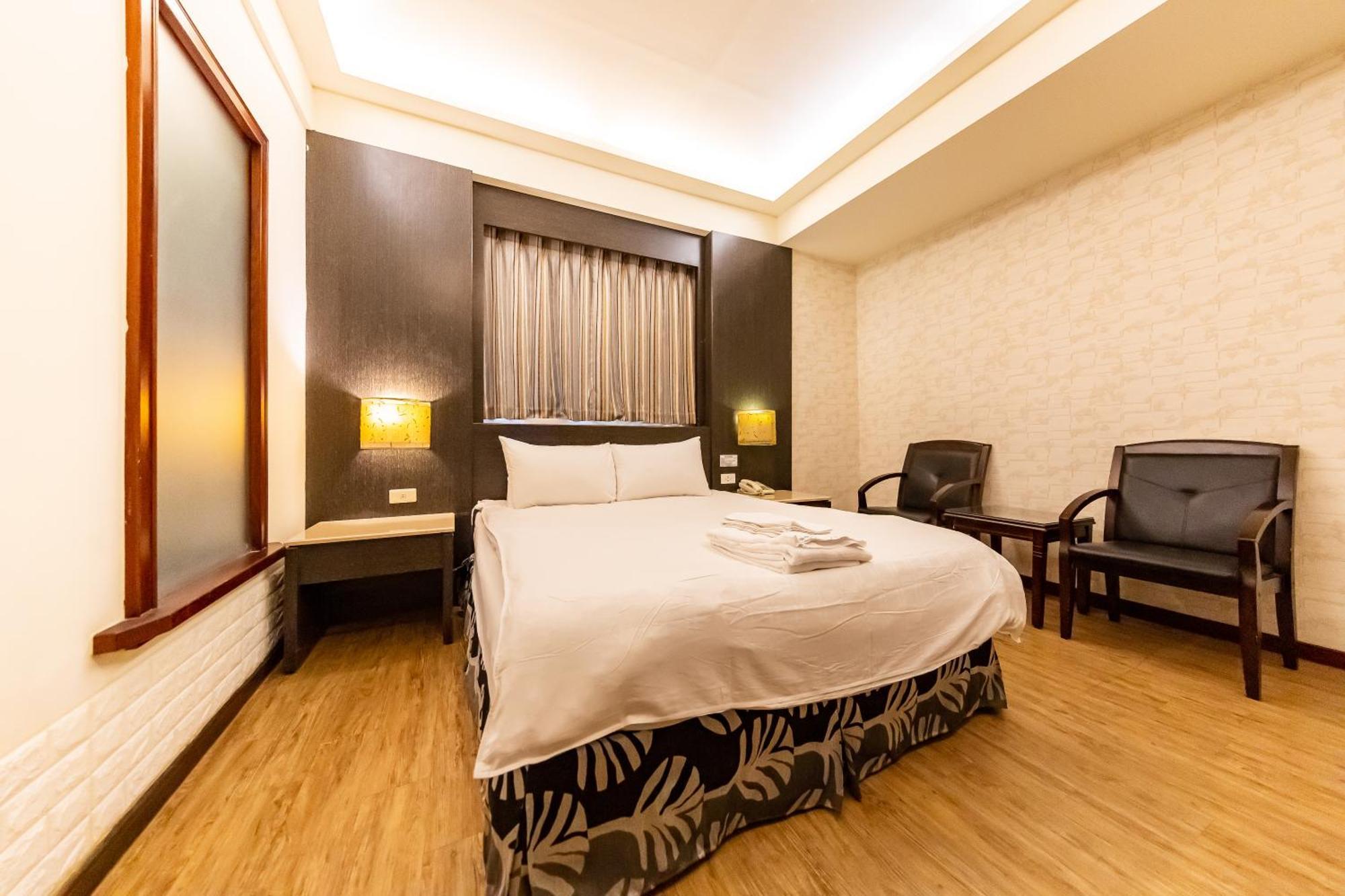 I Hi Sanduo Travel Hotel Каосюн Екстериор снимка